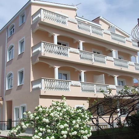 Rooms And Apartments Ana Zadar Exterior foto